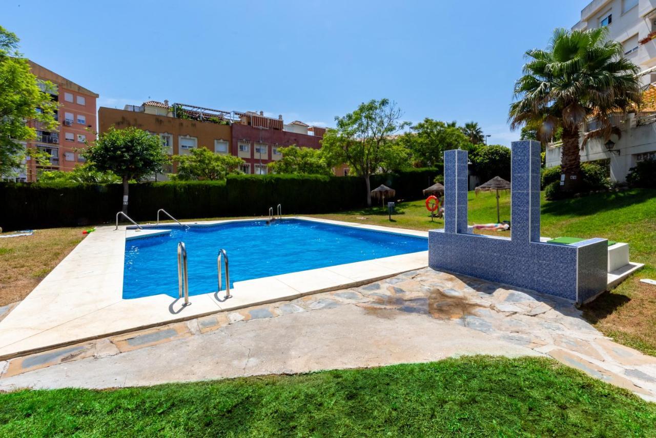 Apartamento Torremolinos Lc Luaran gambar